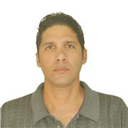 Profesor de química orgánica, a cualquier chico q necesite esta materia